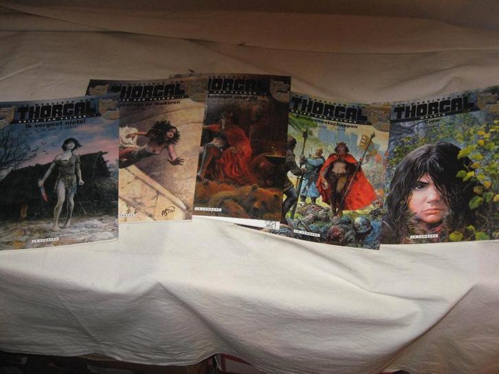 "DE WERELDEN VAN THORGAL", Boeken, Stripverhalen, Zo goed als nieuw, Meerdere stripboeken, Ophalen of Verzenden