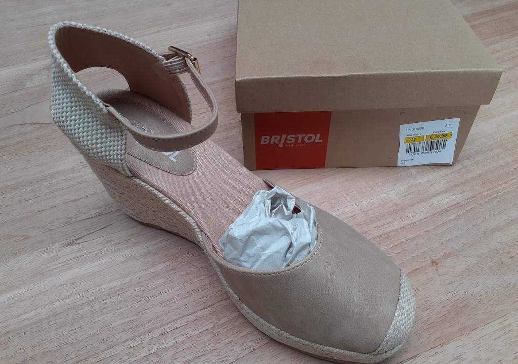 Zomerschoenen, Kleding | Dames, Schoenen, Zo goed als nieuw, Beige, Ophalen of Verzenden