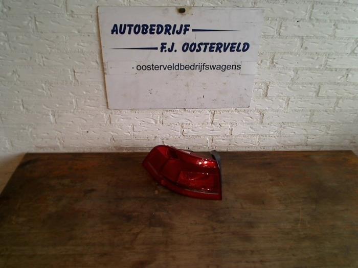 Achterlicht links van een Volkswagen Passat, Auto-onderdelen, Verlichting, Volkswagen, Gebruikt, 3 maanden garantie, Ophalen of Verzenden