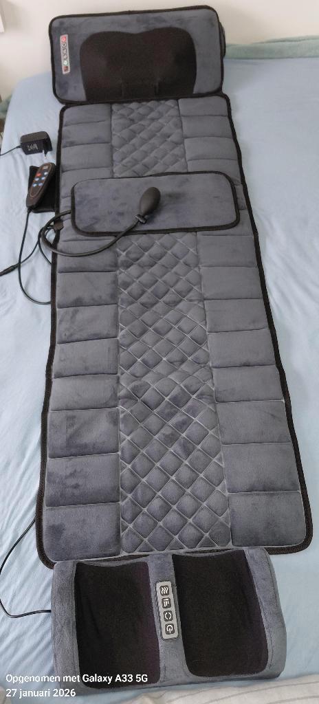 Andulatiematras (massage +warmte), Sports & Fitness, Produits de massage, Neuf, Chaise de massage ou Coussin, Enlèvement