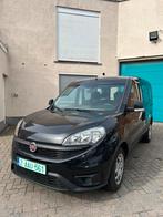Fiat Doblo 2015 1.4 essence Euro 6b/5 places/climatisation !, Autos, Fiat, Achat, Entreprise, Boîte manuelle, Entretenue par le concessionnaire