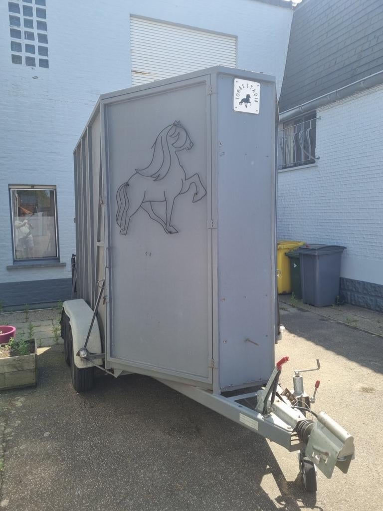 Remorque pour 2 chevaux, en bon état, pneus neufs, Enlèvement ou Envoi, Comme neuf