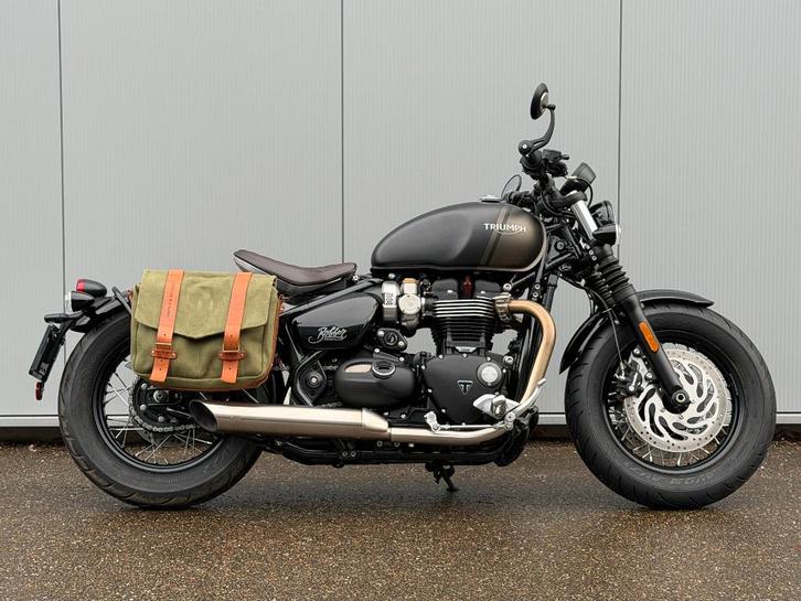 Triumph Bonneville Bobber 1200 / BTW-motor / 2022  -- 5700km, Motoren, Motoren | Triumph, Bedrijf, Toermotor, meer dan 35 kW, 2 cilinders