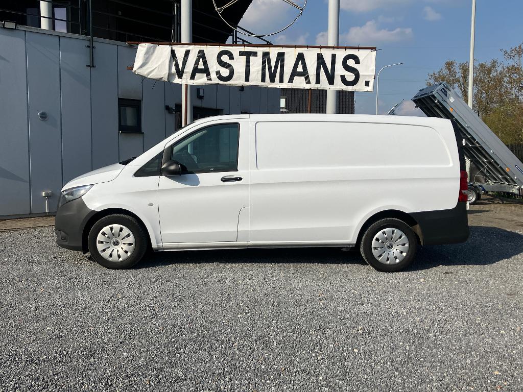 Mercedes-Benz Vito 114 24.785 € + BTW / 37.644km / Automaat, Auto's, 1951 cc, 4 cilinders, Start-stop-systeem, 2500 kg