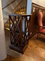 Meuble d’appoint en bois – style classique avec croisillons, Enlèvement, Utilisé