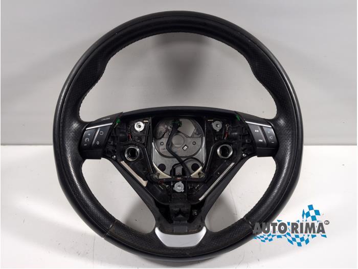 Volant d'un Volvo S60, -, 3 mois de garantie, -, -