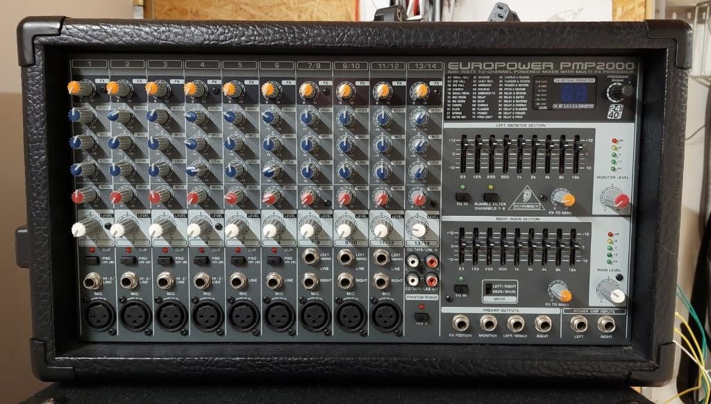 versterker BEHRINGER, Ophalen, Gebruikt, 500 tot 1000 watt, P.A.