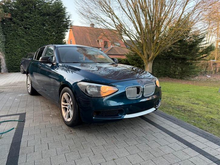 bmw 118d urbain, Autos, BMW, Particulier, Série 1, ABS, Caméra de recul, Phares directionnels, Airbags, Air conditionné, Alarme
