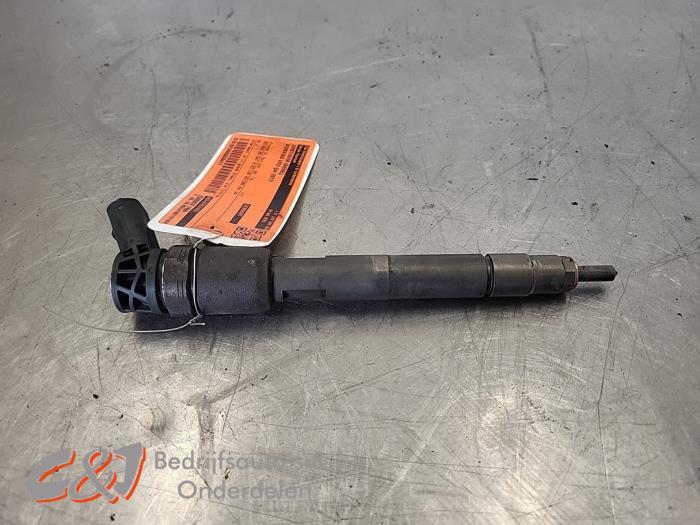 Injecteur (diesel) d'un Mercedes Vito, Autos : Pièces & Accessoires, Systèmes à carburant, Mercedes-Benz, Utilisé, 3 mois de garantie