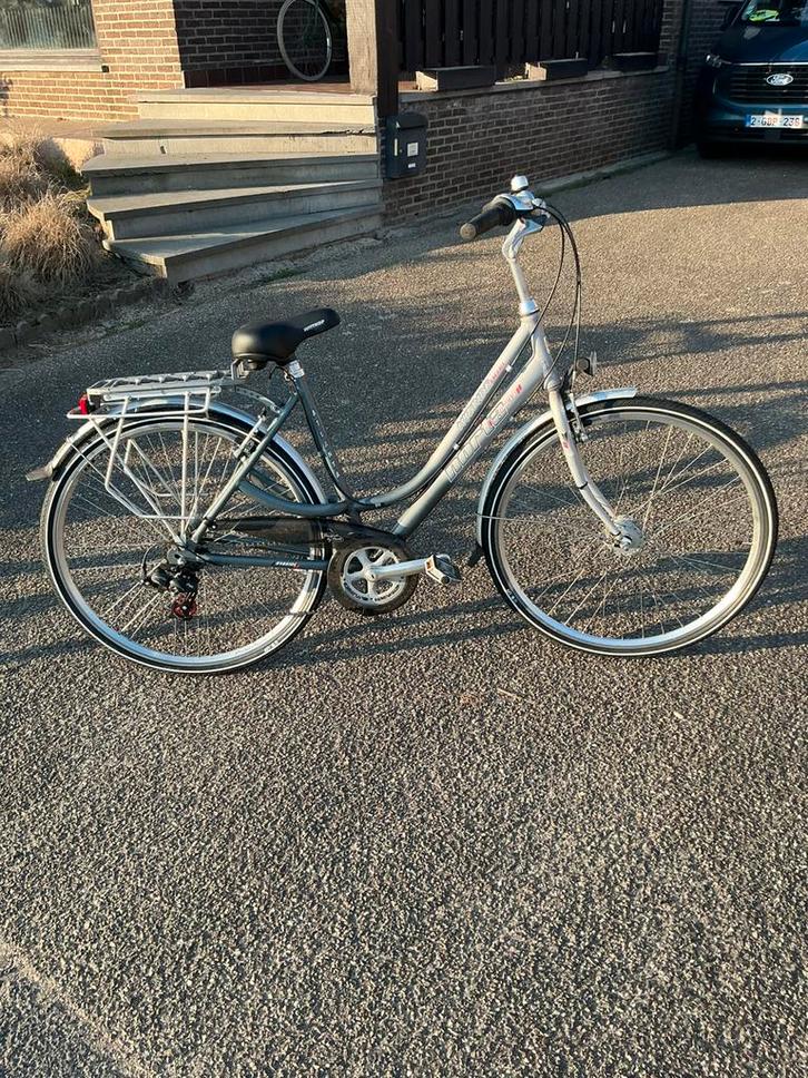 Norta damesfiets (studenten fiets), Fietsen en Brommers, Fietsen | Dames | Damesfietsen, Gebruikt, Overige merken, Versnellingen