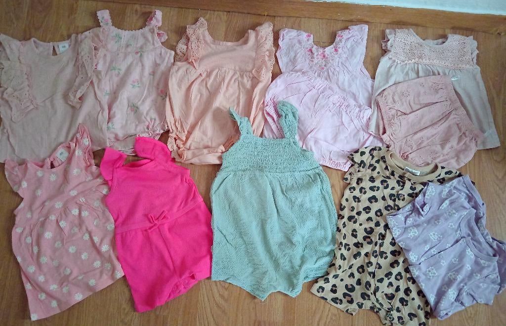 Te koop baby meisjeskleding pakket, Kinderen en Baby's, Ophalen, Zo goed als nieuw