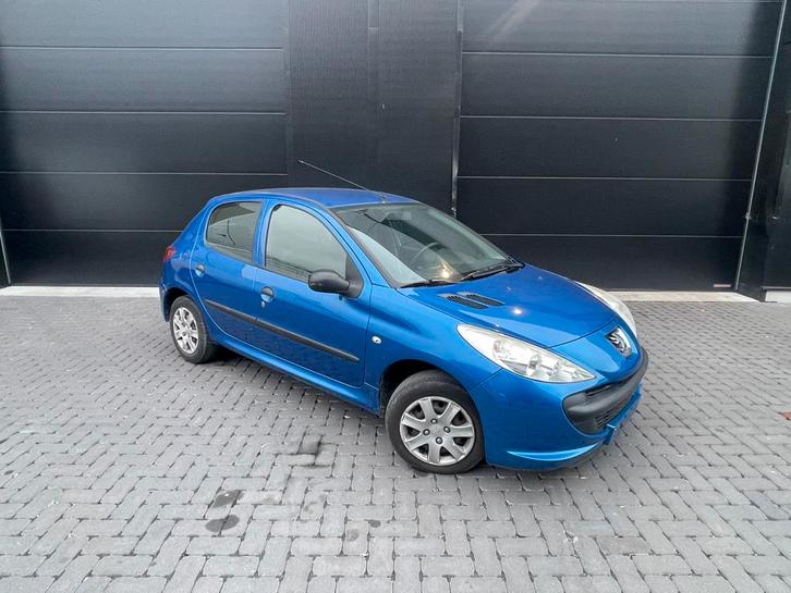 Peugeot 206+ Essence avec faible kilométrage 60 000km Carpas, Autos, Peugeot, Entreprise, Achat, 206+, Essence, Euro 5, 5 portes
