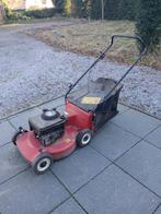 Grasmaaier: Briggs& Stratton, Tuin en Terras, Grasmaaiers, Ophalen, Gebruikt, Opvangbak, Benzine-grasmaaier