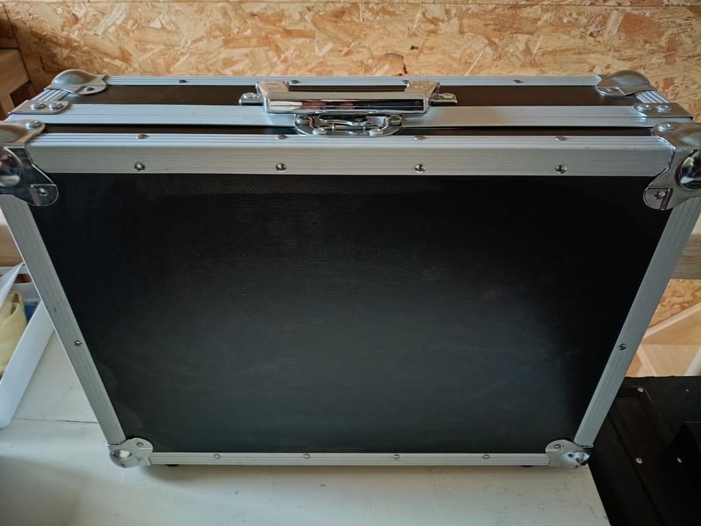 Pedalboard hardcase, Muziek en Instrumenten, Ophalen of Verzenden