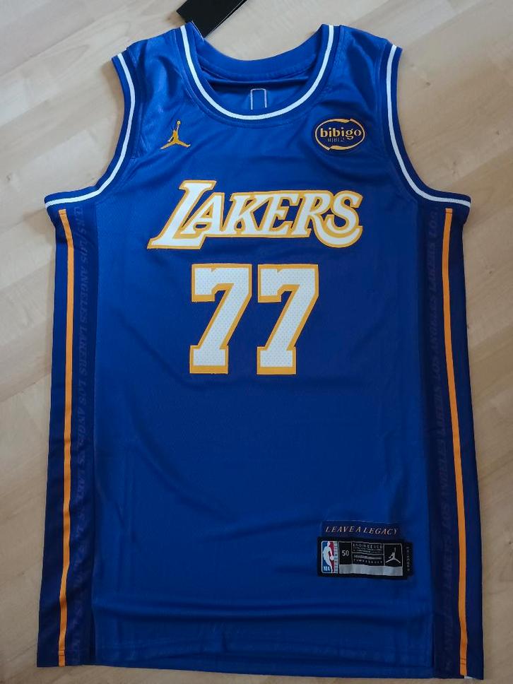 Los Angeles Lakers Jersey Doncic maat: L, Sport en Fitness, Basketbal, Nieuw, Kleding, Ophalen of Verzenden