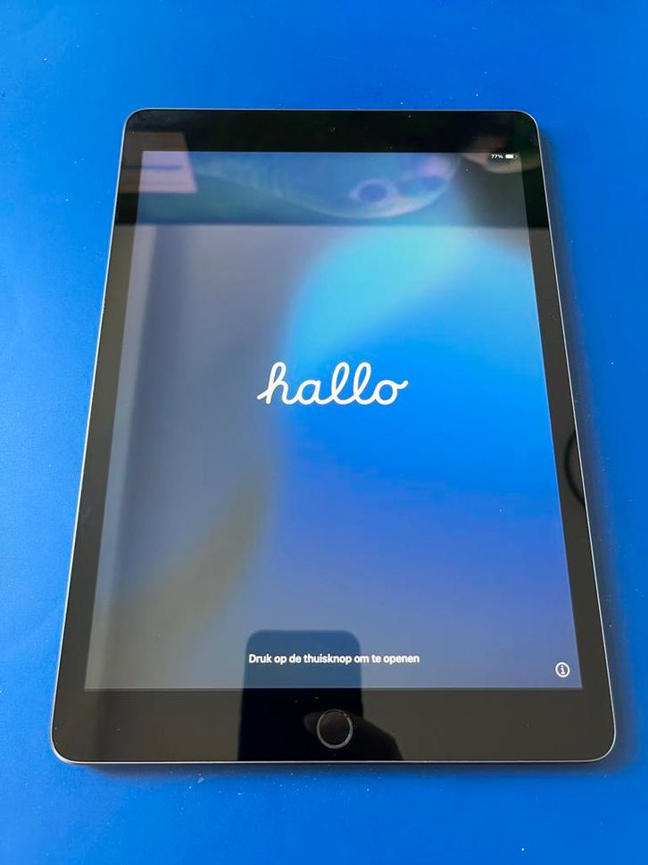 Apple iPad (9e generatie) 64GB in nieuwstaat met hoes, Informatique & Logiciels, Apple iPad Tablettes, Comme neuf, Apple iPad