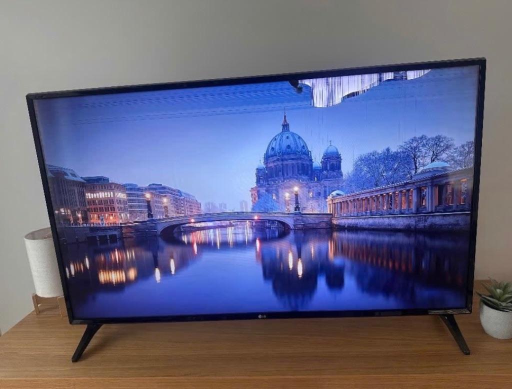 Defecte LG TV, TV, Hi-fi & Vidéo, Télévisions, Utilisé, LED, 100 cm ou plus, Full HD (1080p), LG, Smart TV, Enlèvement
