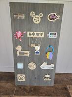 Busyboard pour jeunes enfants, Enlèvement