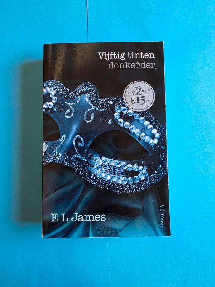 E.L. James - Vijftig tinten donkerder, Boeken, Literatuur, Amerika, Ophalen of Verzenden