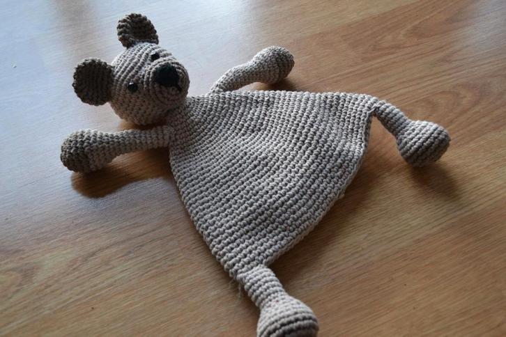 Handgemaakte / gehaakte beer , beertje , lappenpop, Kinderen en Baby's, Speelgoed | Knuffels en Pluche, Beer, Verzenden