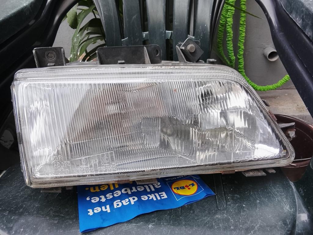 Phare avant pour encienne Mercedes, Autos : Pièces & Accessoires, Enlèvement