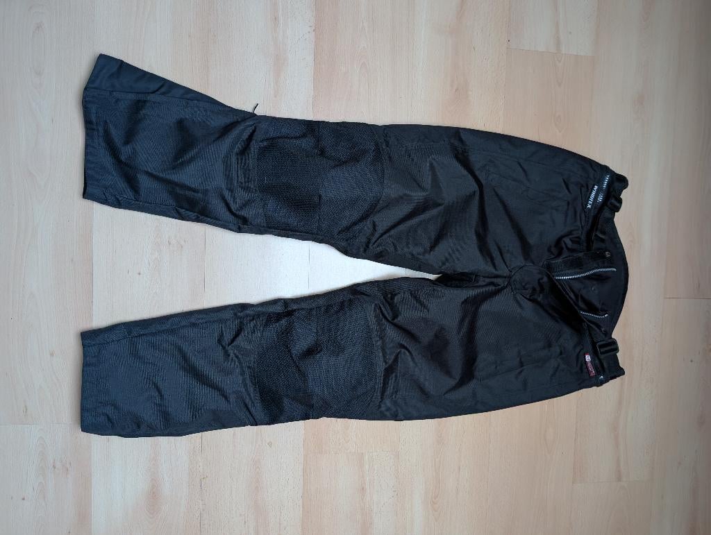 Pantalon moto windtex taille M/L, Motos, Vêtements | Vêtements de moto, Enlèvement ou Envoi, Seconde main, Hommes, Pantalon | textile