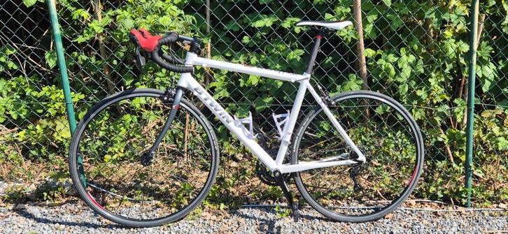 BTWIN Triban 3 - taille 57, Fietsen en Brommers, Fietsen | Heren | Sportfietsen en Toerfietsen, Ophalen