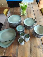 Prachtig 44-delig servies, Ophalen, Bord(en)