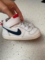 Kinderschoen NIKE maat 23,5, Kinderen en Baby's, Ophalen, Schoentjes, Jongetje of Meisje, Zo goed als nieuw