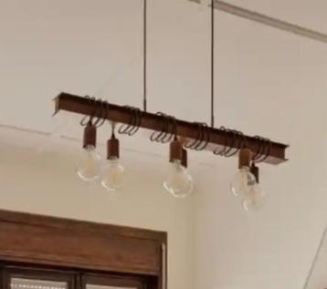 Industriële hanglamp beschikbaar voor biedingen