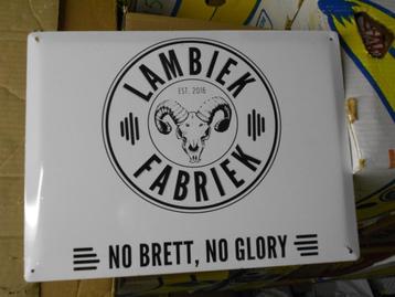 Beersign.Reclame  in Blik.Gueuze. Kriek.Lambiek Fabriek beschikbaar voor biedingen