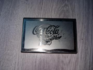 Coca-Cola visitekaarthouder beschikbaar voor biedingen