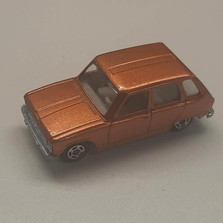 POLISTIL ITALY nr.RJ24: RENAULT 6L *1/66*VINTAGE*, Hobby en Vrije tijd, Modelauto's | 1:87, Zo goed als nieuw, Auto, Overige merken