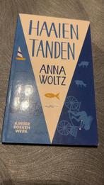 Anna Woltz - Haaientanden, Ophalen of Verzenden, Zo goed als nieuw, Anna Woltz