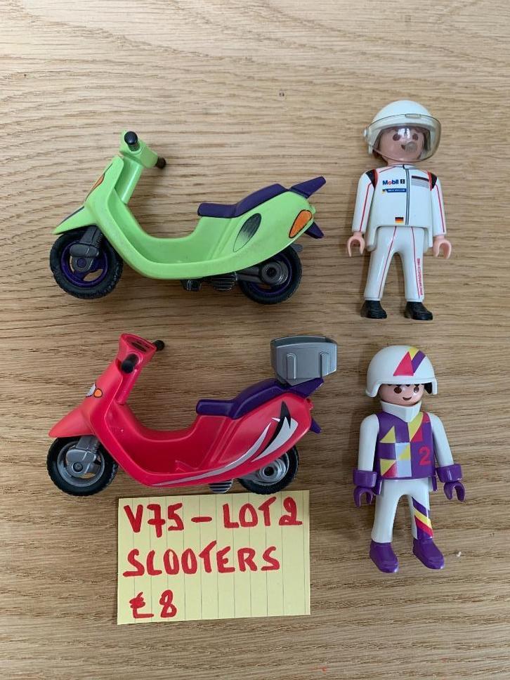 PLAYMOBIL V75: 2 X SCOOTER, Kinderen en Baby's, Speelgoed | Playmobil, Zo goed als nieuw, Los Playmobil, Ophalen of Verzenden