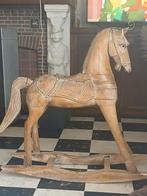 Antiek schommelpaard, Ophalen