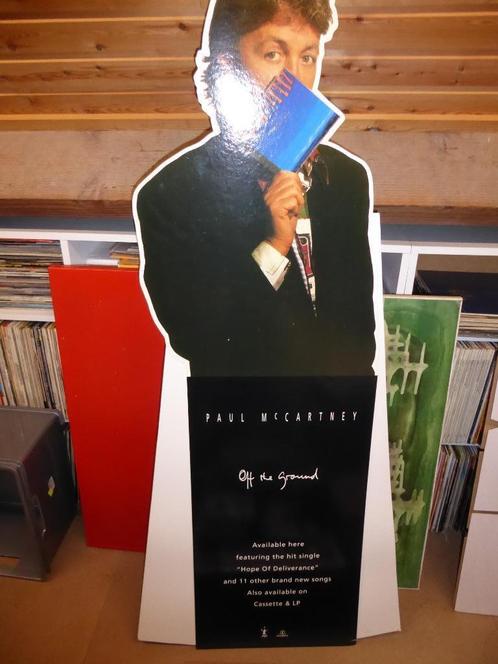 PAUL McCARTNEY : OFF THE GROUND (STAND BOUTIQUE PROMO : 148/, CD & DVD, CD | Rock, Comme neuf, Pop rock, Enlèvement ou Envoi