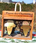 coffret avec deux bouteille pinot des charentes, Enlèvement ou Envoi, Pleine, Comme neuf, Autres types
