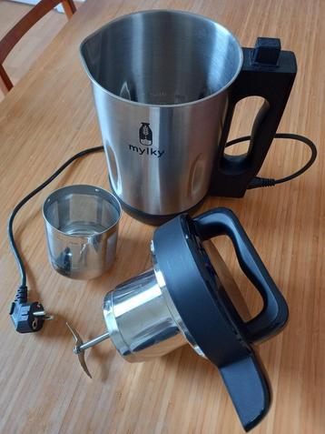 Mylky - Mixer voor plantaardige melk, drankjes en soepen beschikbaar voor biedingen