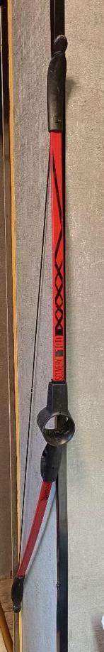 Boog, pijlen, schietschijf en pijlenkoker te koop., Sport en Fitness, Ophalen of Verzenden, Gebruikt, Pijlen