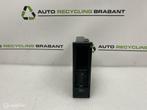 AUX USB aansluiting Volkswagen Scirocco 1Q0035348B, Auto-onderdelen, Gebruikt, Volkswagen, Ophalen of Verzenden, Volkswagen