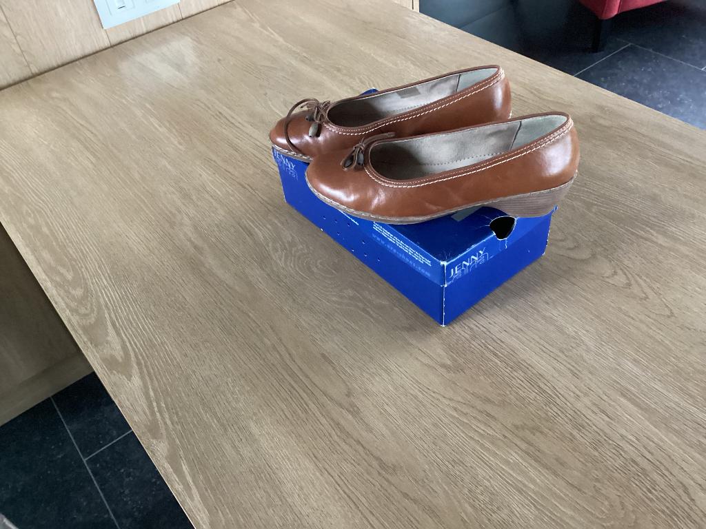 Ara 41. : comfortabele instapper ( 1 x gedr  ), Ophalen of Verzenden, Zo goed als nieuw, Instappers