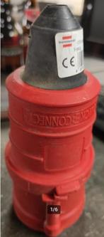 Bals Type 31202, 5 Pins Connector, 5 stuks ter beschikking., Ophalen of Verzenden, Nieuw, Stekker