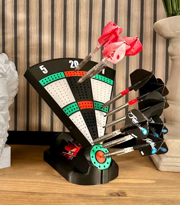 Darts statief in dartbord vorm voor bewaren pijlen, flights, Sport en Fitness, Darts, Nieuw, Pijlen, Elektronisch, Soft tip, Ophalen of Verzenden