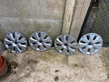 Ford wieldoppen 16 inch beschikbaar voor biedingen