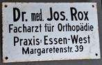 Ancienne plaque émaillée allemande cabinet d'orthopédie, Ophalen of Verzenden