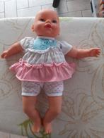 Baby born little, lacht en draait het hoofd., Kinderen en Baby's, Ophalen, Zo goed als nieuw, Babypop