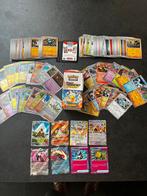Pokémon kaarten van de Surging Sparks set (German), Enlèvement ou Envoi, Comme neuf, Plusieurs cartes, Foil