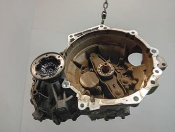 VERSNELLINGSBAK SCHAKEL Skoda Octavia Combi (5EAC) (QVX) beschikbaar voor biedingen