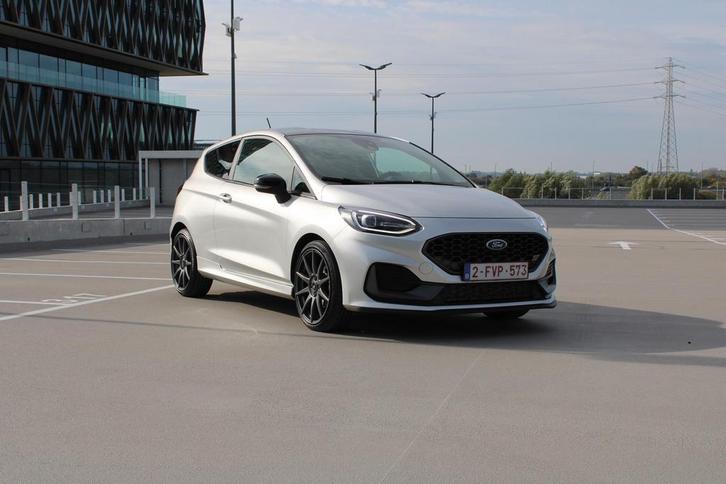 Ford Fiesta ST 1.5i, Fabrieksgarantie tot 2029!, Auto's, Ford, Particulier, ABS, Achteruitrijcamera, Adaptieve lichten, Airconditioning